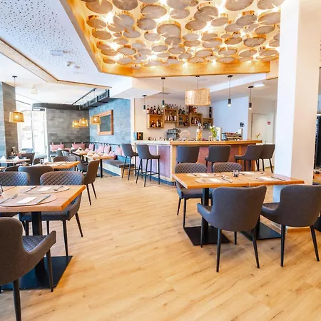 Lovely Spacious For 6 People Апартаменты